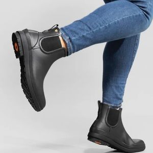 BOGS Amanda Chelsea boot
